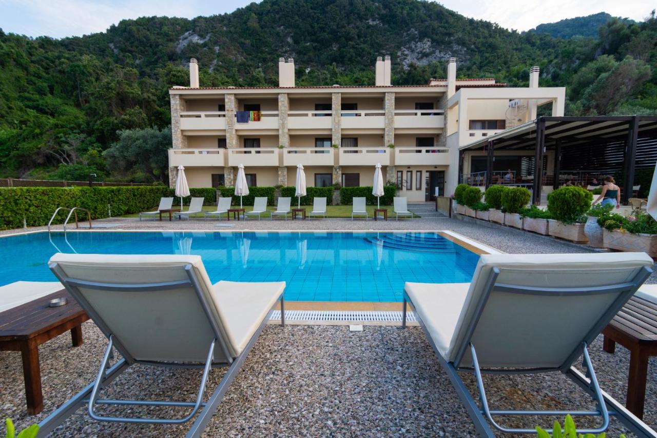 Casa Laios Hotel Paralia Chiliadou Exterior photo